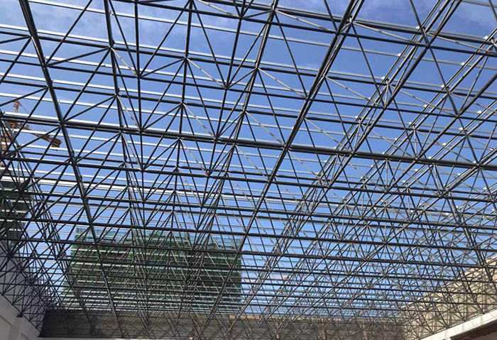 张家口管桁架结构在高速公路等桥梁工程中的应用分析